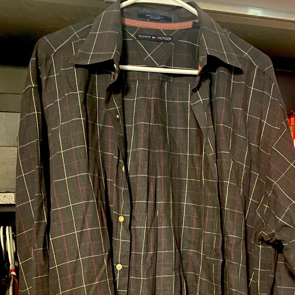 Tommy Hilfiger Men’s button down shirt Size (XL) 17 Neck Arm length 32-33 - Picture 3 of 5